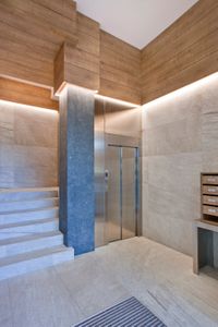 Portal avda Zaragoza-003